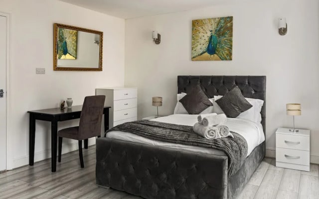Crawford place studio apartments