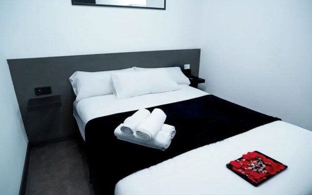 Mad Rooms