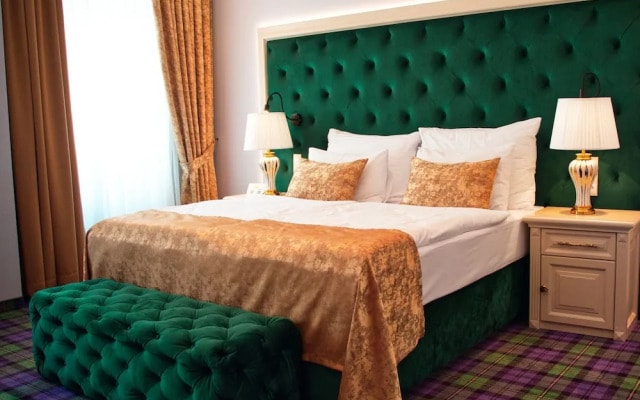 Golden Key Boutique Hotel