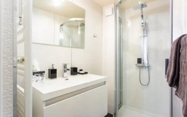 Stunning Apartment - 1br-6p - Grand Boulevard