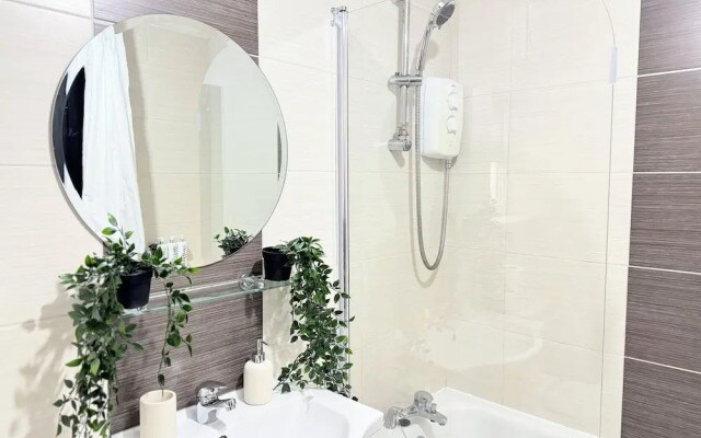 Manchester Apartments by Bevolve - City Centre