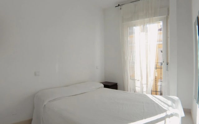 Apartamento de 2 Habitaciones en Puerta del Angel AZ2EXC