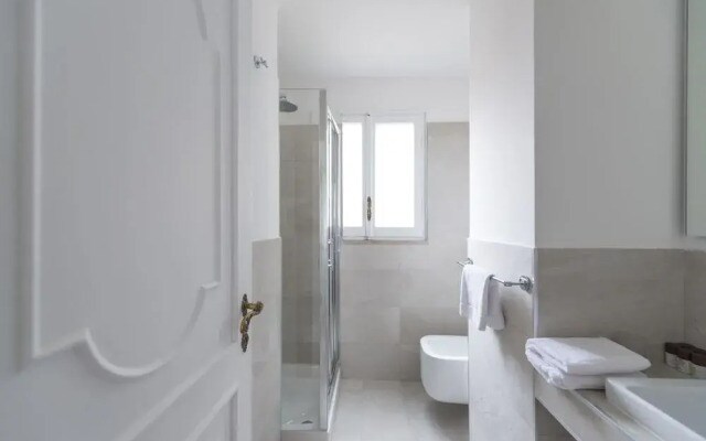 Rent In Rome - Appartamento Frezza