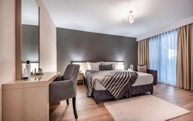 Ciragan Bosphorus Apartments