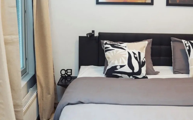 Cozy 2 Room Apartment With a Private Sauna!
