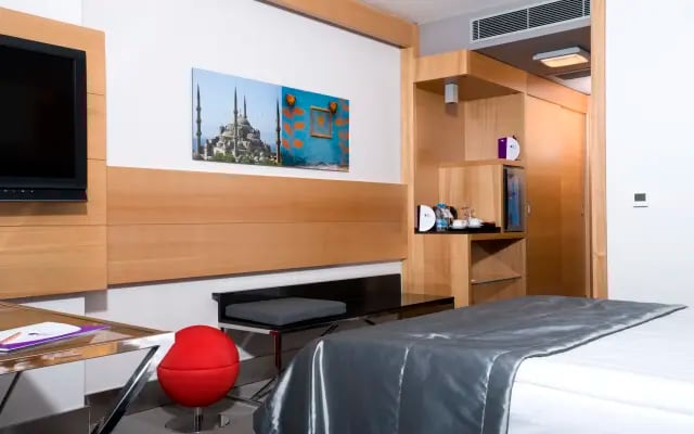 Point Hotel Barbaros