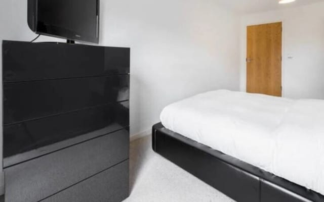 London Bridge 2bed2bath Apt, 4mins to Tube
