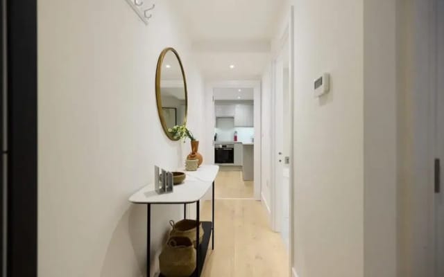 The Melbray Gem - 2bdr Apartment With Courtyard