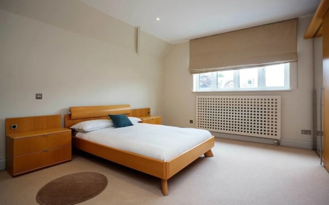 Veeve - Wimbledon Parkside