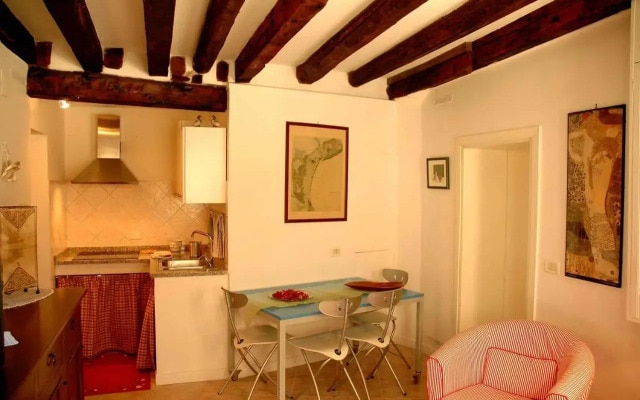 1410 Castello