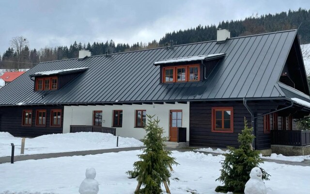 Apartmán NETA Velké Karlovice, Polanský Dvůr