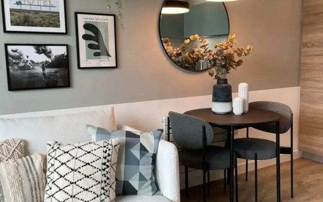 Chic 1 Bedroom Apartment Near Tooting Broadway