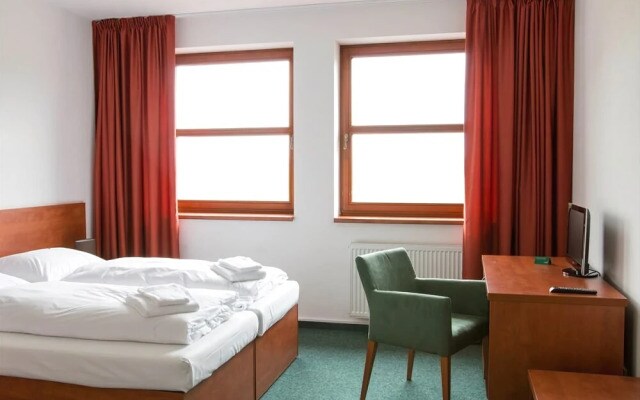 Sporthotel Hostivice