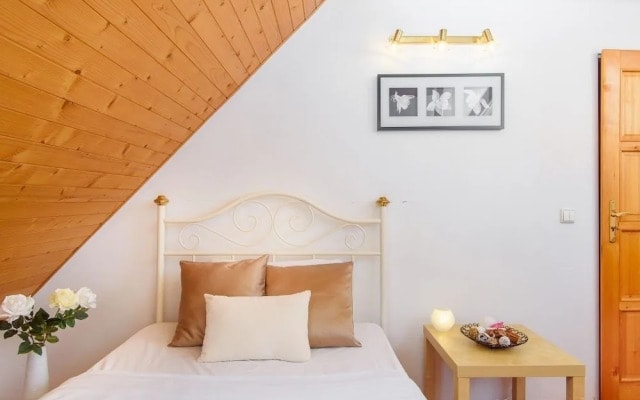 Hotel Bella