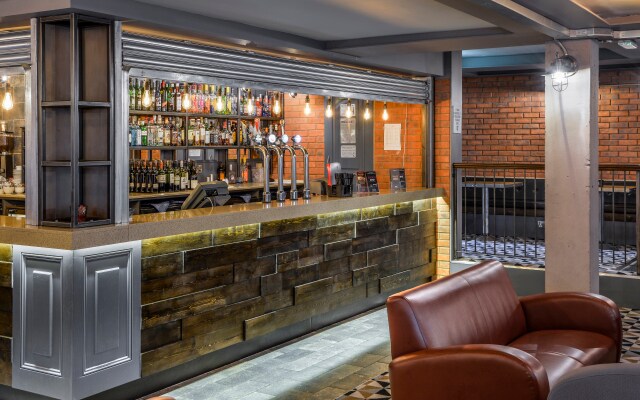 Holiday Inn Manchester - Oldham by IHG