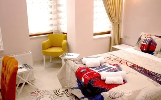 Taksim Home Suits