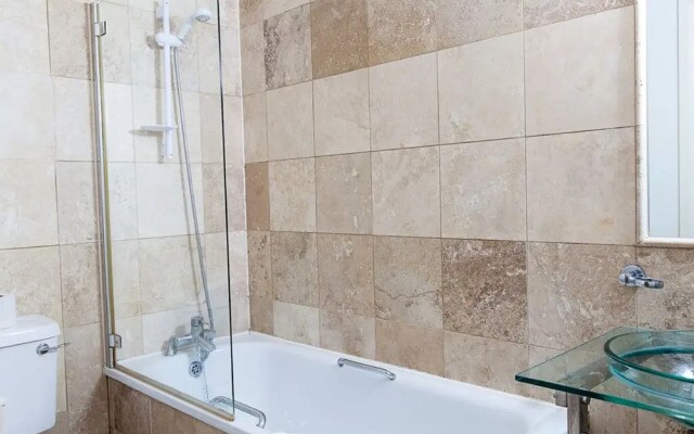 Access Accommodation City Apartments