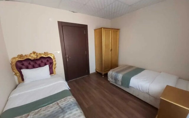 Camellia Hostel