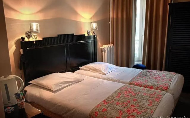 Annexe Hotel