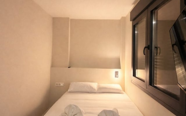 Hostal Bernabeu 2