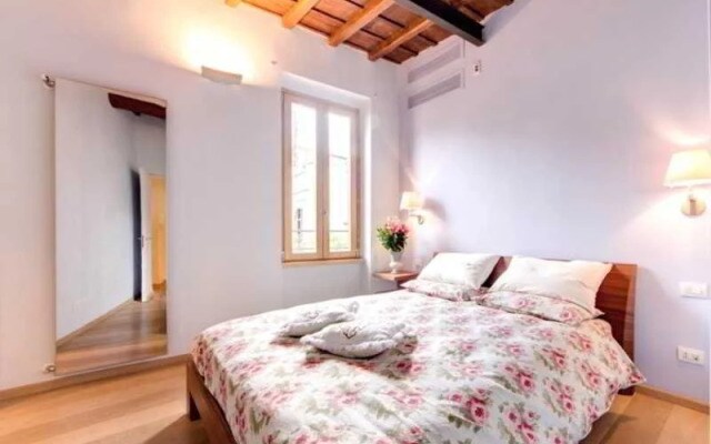 Luxury Apartment In Campo Dei Fiori