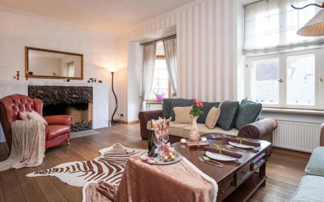 Dream Stay - Main Square Apartments with Picturesque View
