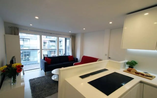 Dance Square Apartments