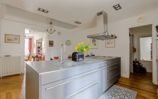 Charming appart- Vaugirard by Weekome