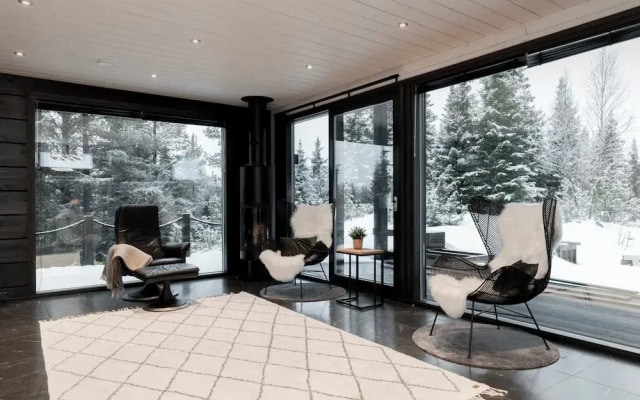 High-Quality 4BR Villa in Ruka - Private Hot Tub & Sauna
