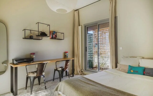 Paris Center Latin residence