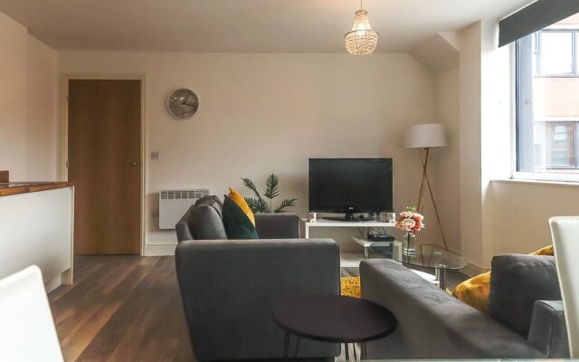 Immaculate 1-bed Apartment in Derby Centre