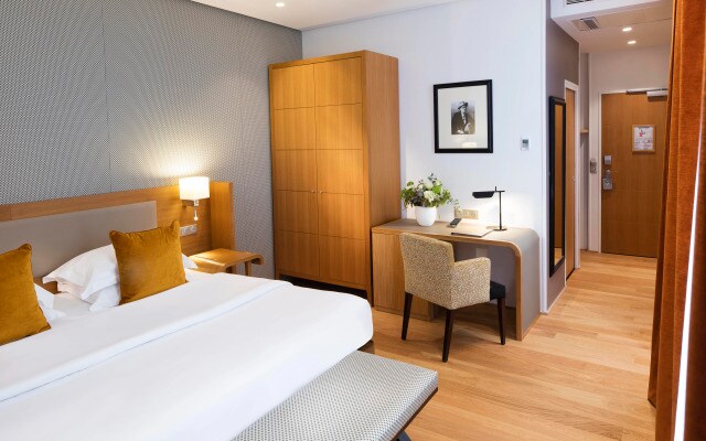 Hotel Le Six