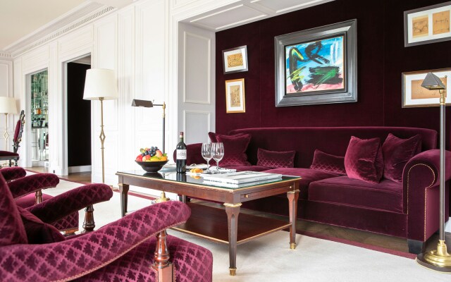 La Reserve Paris Hotel and Spa