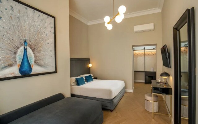 Porta Castello Suites