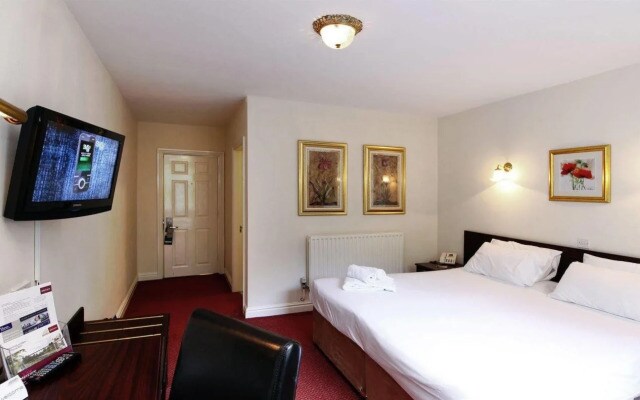 Mercure Stafford South Hatherton House Hotel