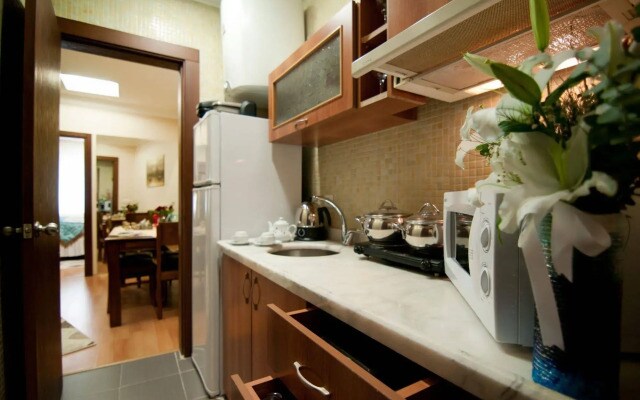 Best Point Hotel & Suites