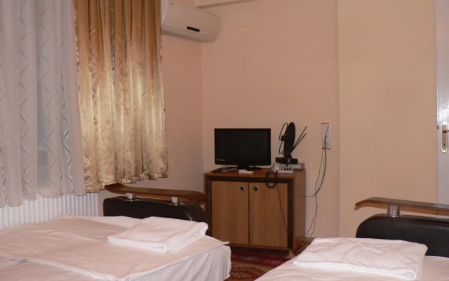 Serdivan Apartments