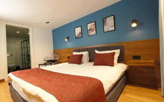 Bicer Hotel