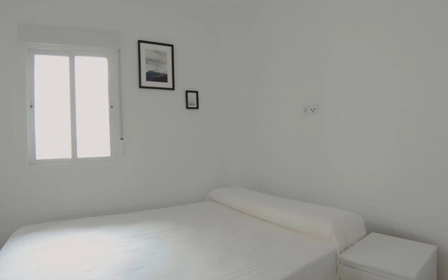 Apartamento interior cercano al parque Olof Palme AP5