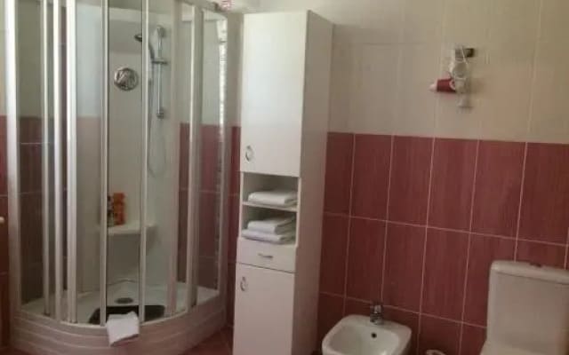Villa Homestay Nad Helmrovkou