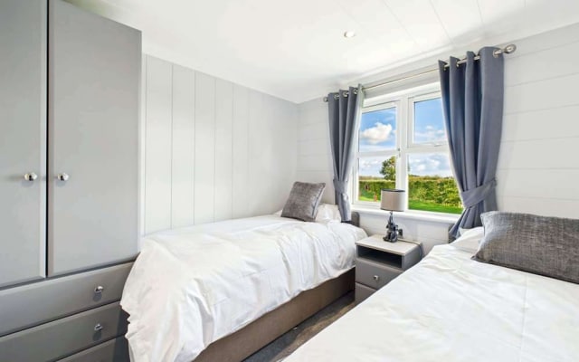 Host Stay Marble Lodge