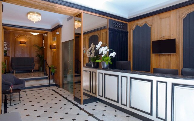 Melia Paris Champs-Elysées