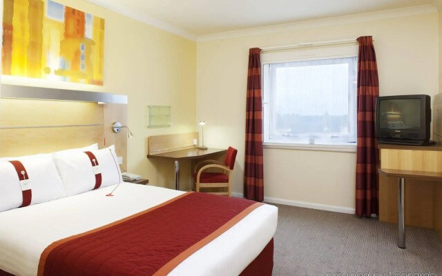 Holiday Inn Express London - Park Royal by IHG