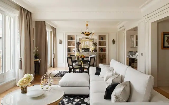 Отель Four Seasons George V