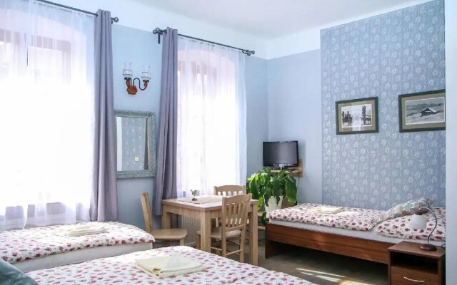 Mini Hotel Abraka