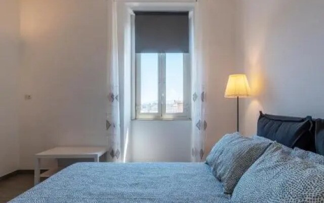 San Lorenzo Functional Flat