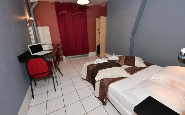 Hotel De La Poste