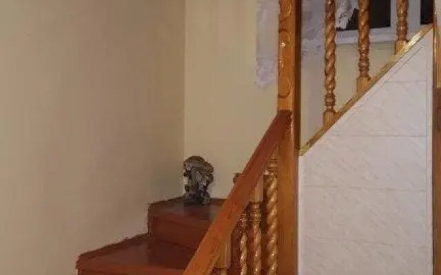 V Ugliche Guest House