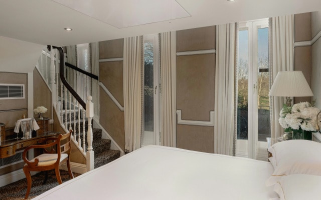 The Milestone Hotel