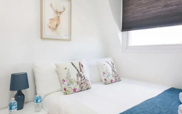 Euston Modern Apartments